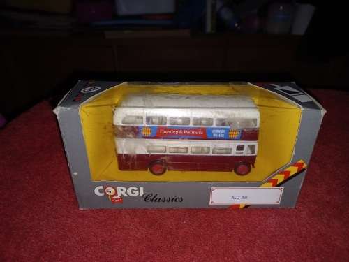 CORGI BUS IN BOX AS PER PHOTOS